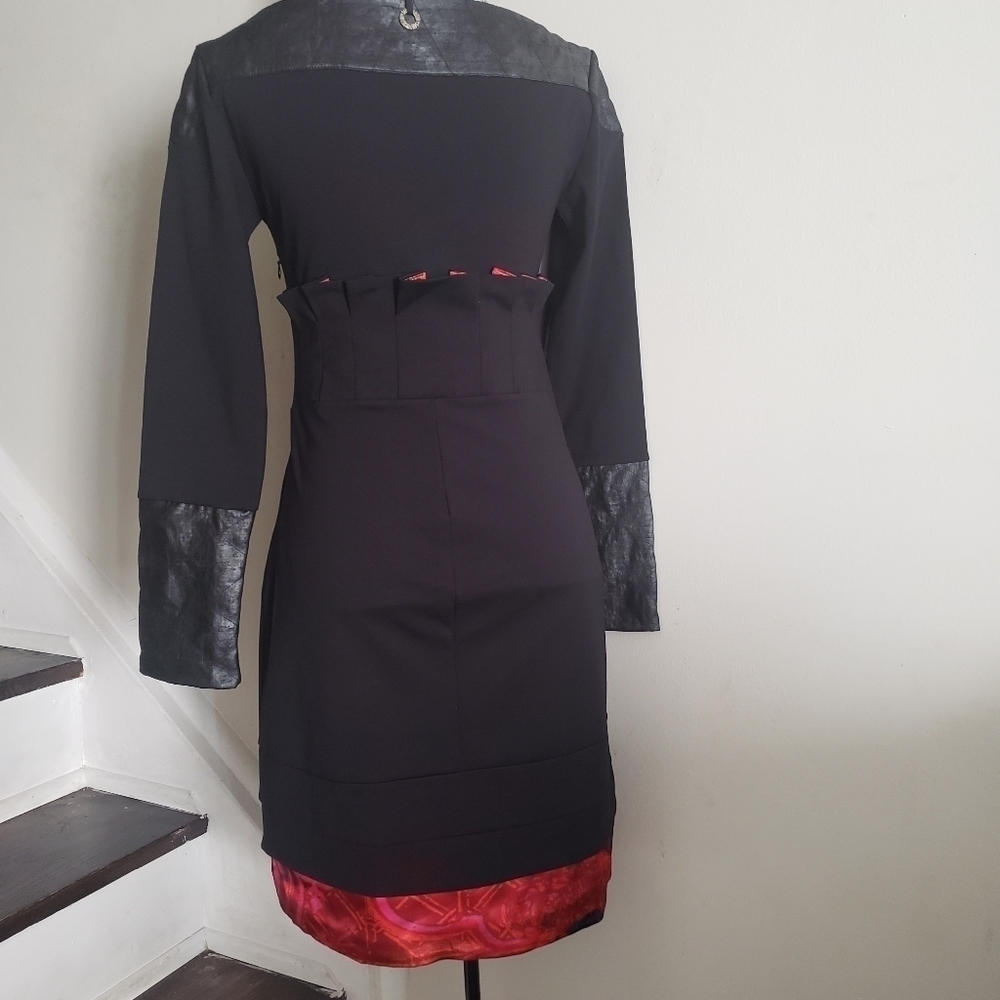 Save The Queen Fitted Dress - Picture 2 of 16